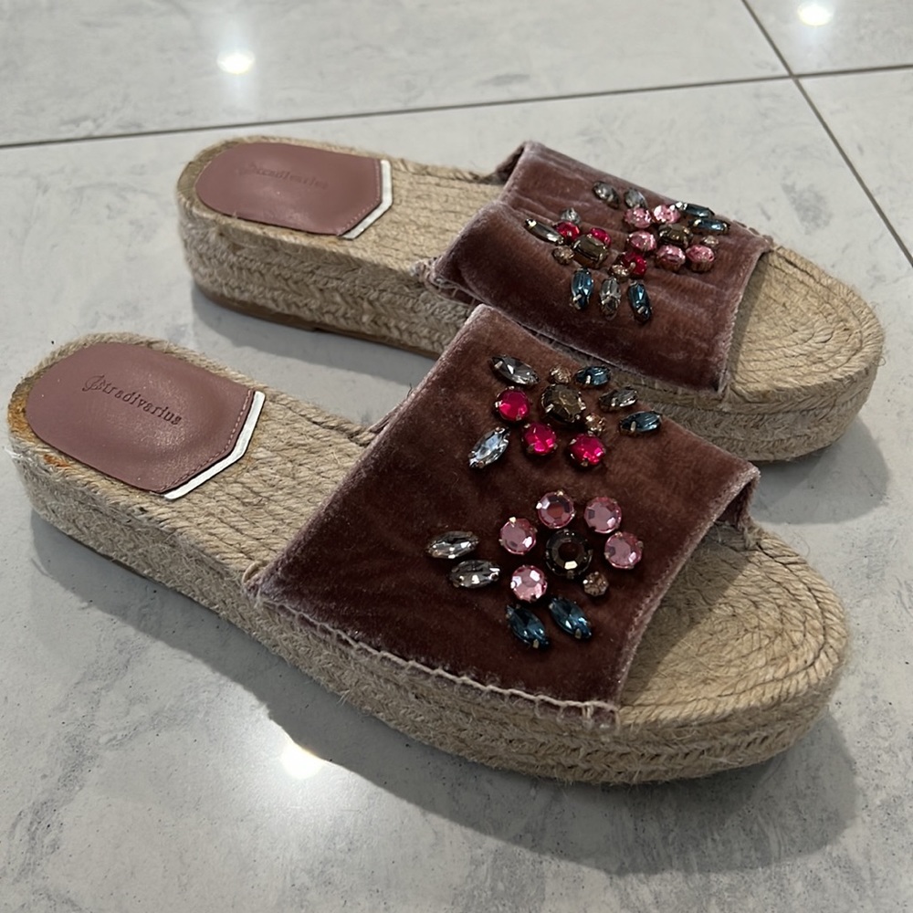 Womens Summer Platform Sandal Stradivarius Size 8!